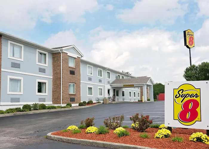 Super 8 By Wyndham Lexington Hamburg Area