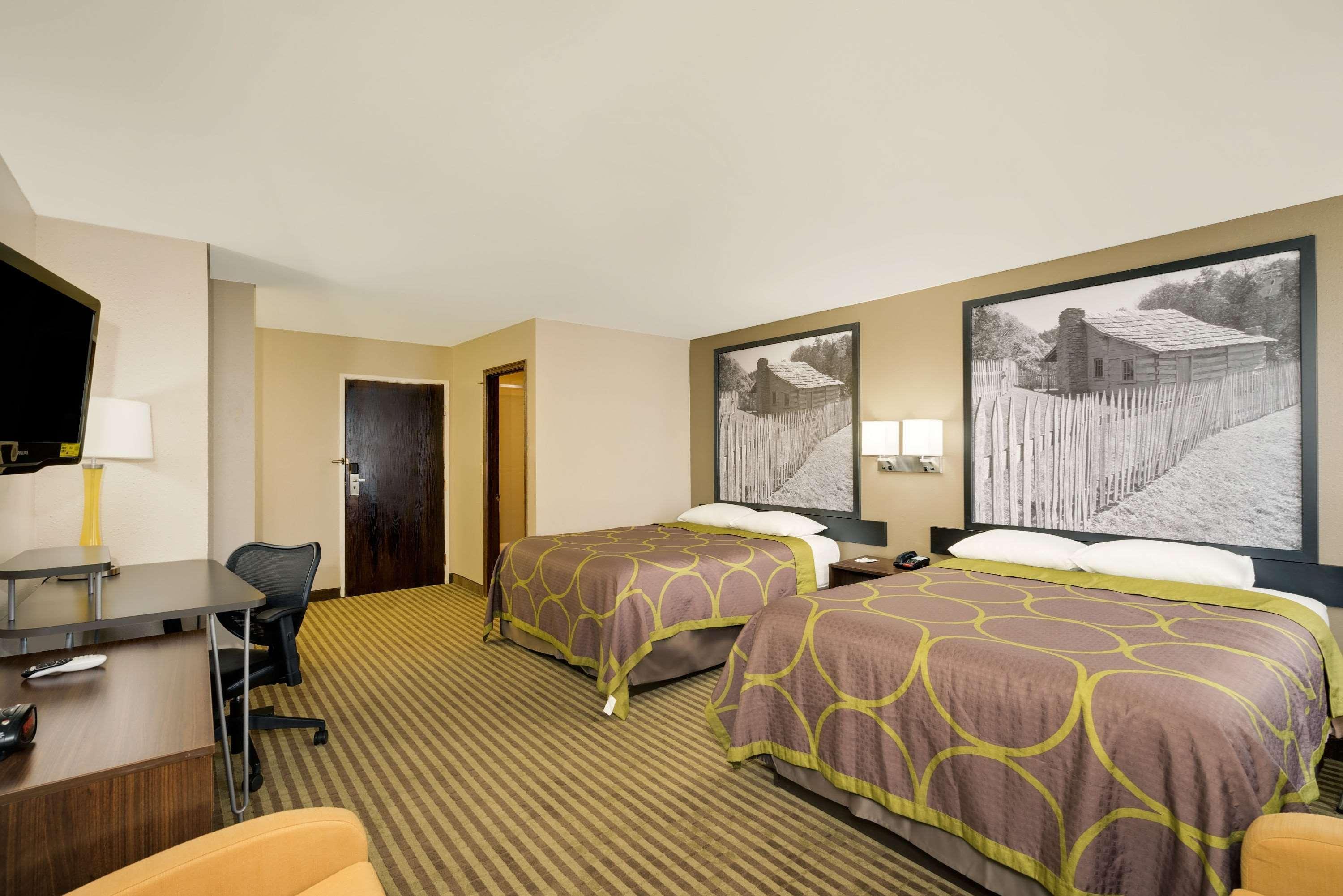 Hotel Super 8 By Wyndham Hamburg Area