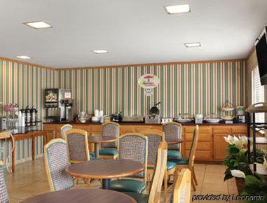 Hotel Super 8 By Wyndham Hamburg Area
