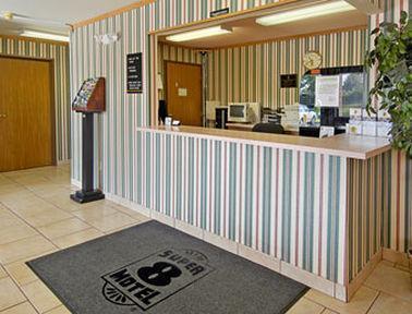 Super 8 By Wyndham Hamburg Area *